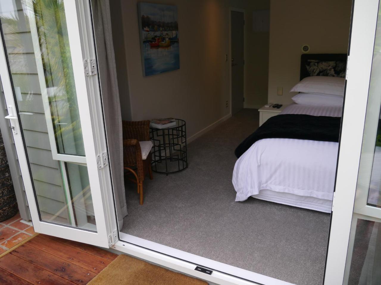Kereru Cottage Russell - James Cook Apartment Eksteriør billede