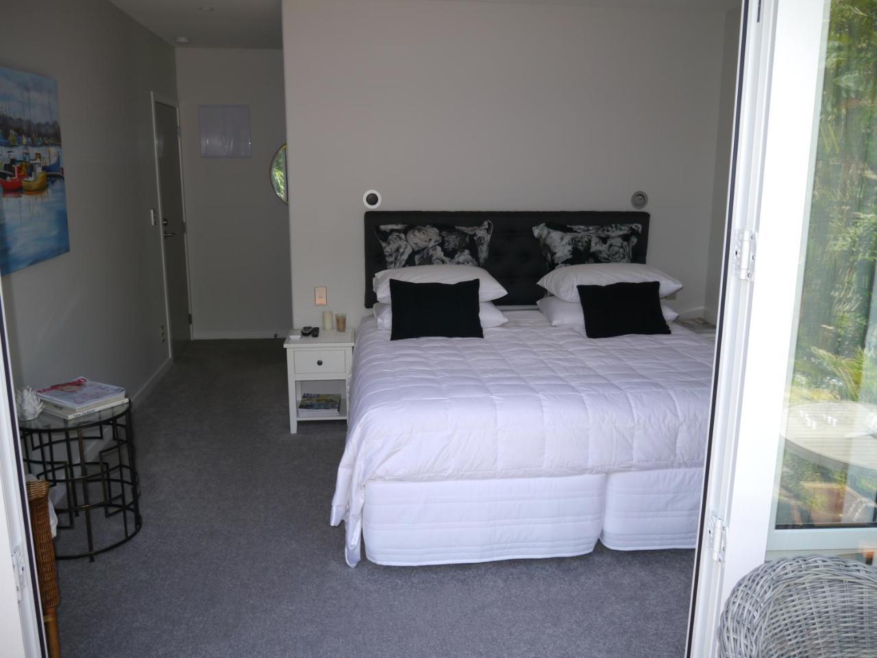 Kereru Cottage Russell - James Cook Apartment Eksteriør billede
